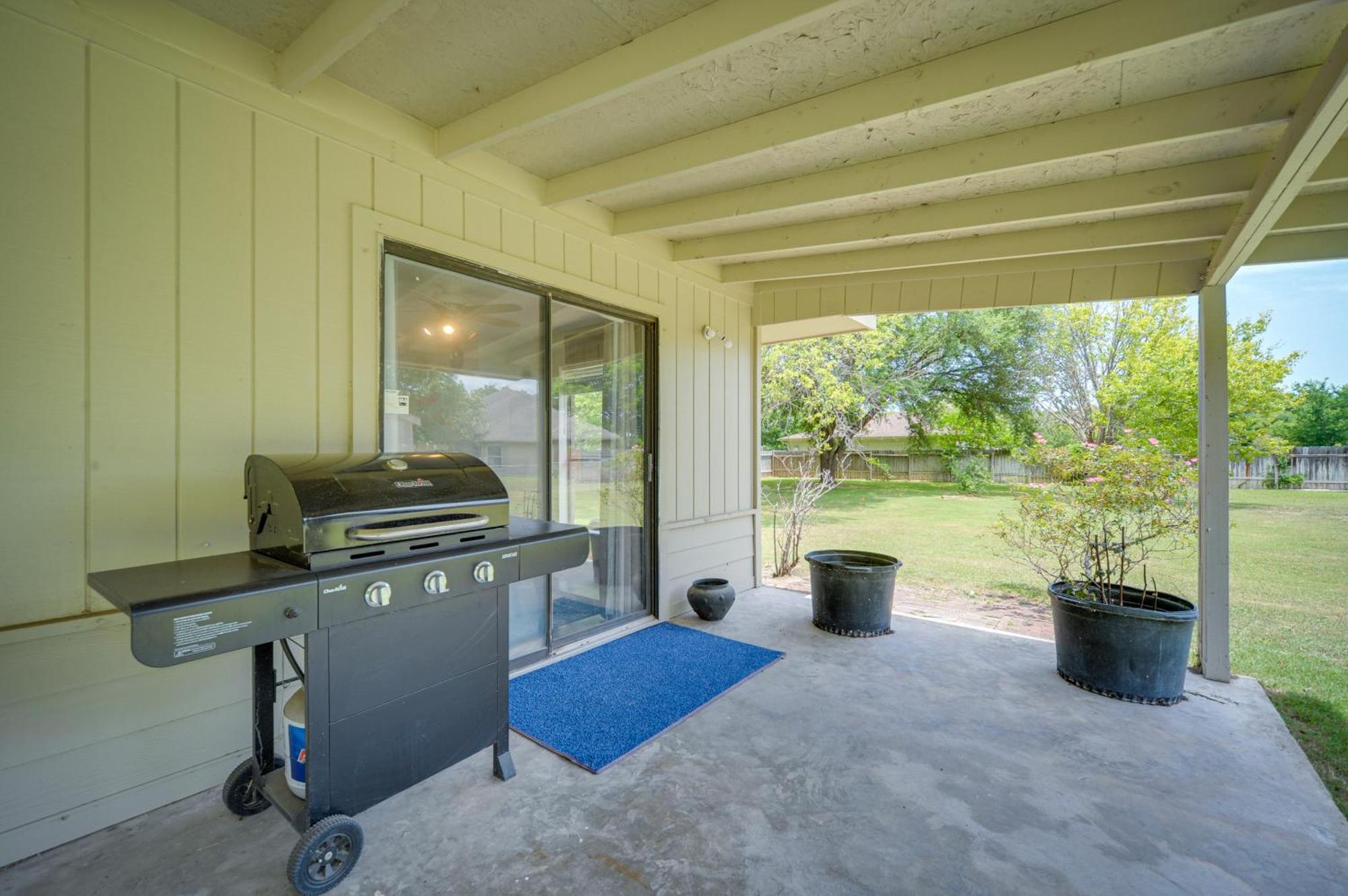 Mcqueeney Vacation Rental About 10 Mi To New Braunfels Kültér fotó
